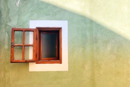 katerina-pavlyuchkova-FQYCJSqER_0-unsplash, window in a wall