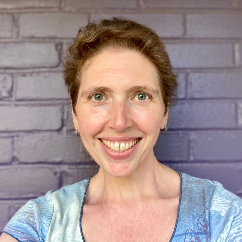 Courtney Gable, LPC, CPATP, CCTP, CYT is a practitioner on Psychedelic.Support