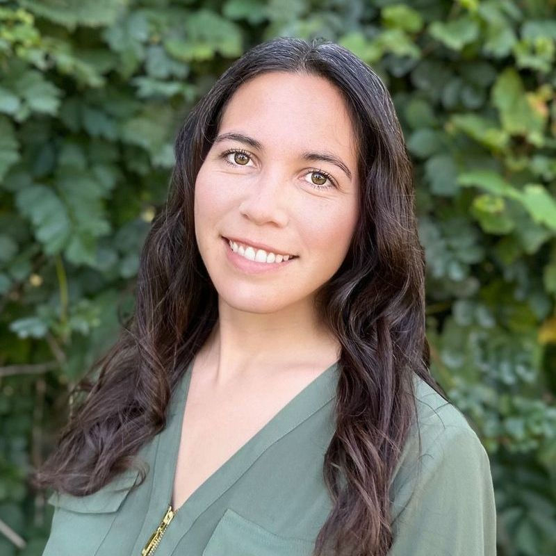 Desai Negrelli, LCSW is a practitioner on Psychedelic.Support