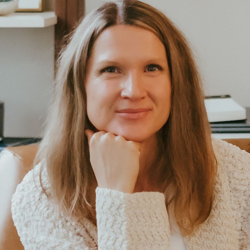 Iryna Aronov, LMFT is a practitioner on Psychedelic.Support