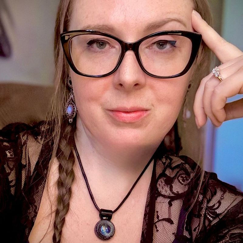 Jessica Page, LCSW is a practitioner on Psychedelic.Support