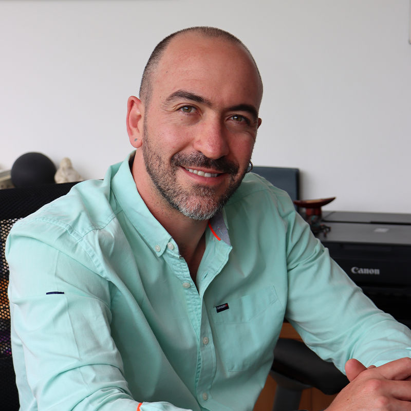 Joel Klahr, MD is a practitioner on Psychedelic.Support