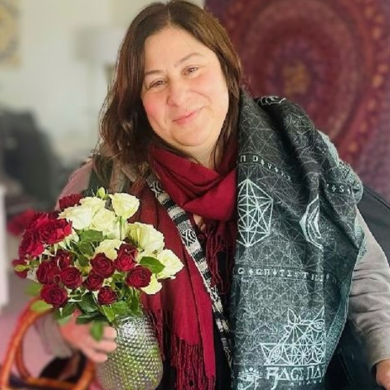 Julie Barron, MA, NMIT is a practitioner on Psychedelic.Support