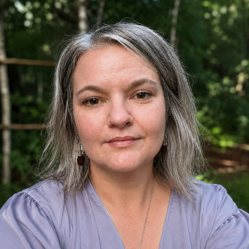Kim Skelton, LCMHCS, LCAS is a practitioner on Psychedelic.Support