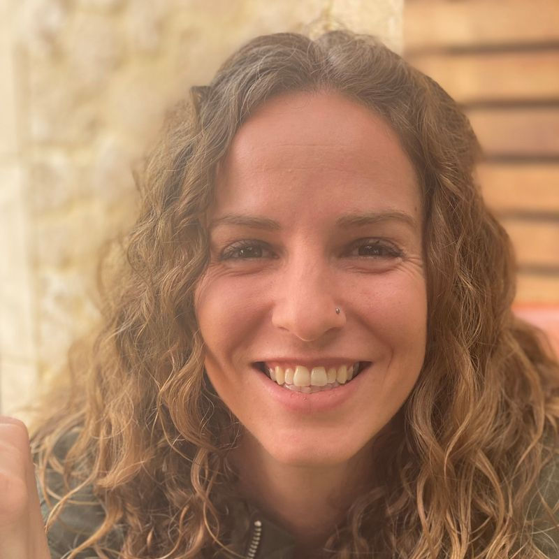 Lara Bertolino, DPsych, BSc is a practitioner on Psychedelic.Support