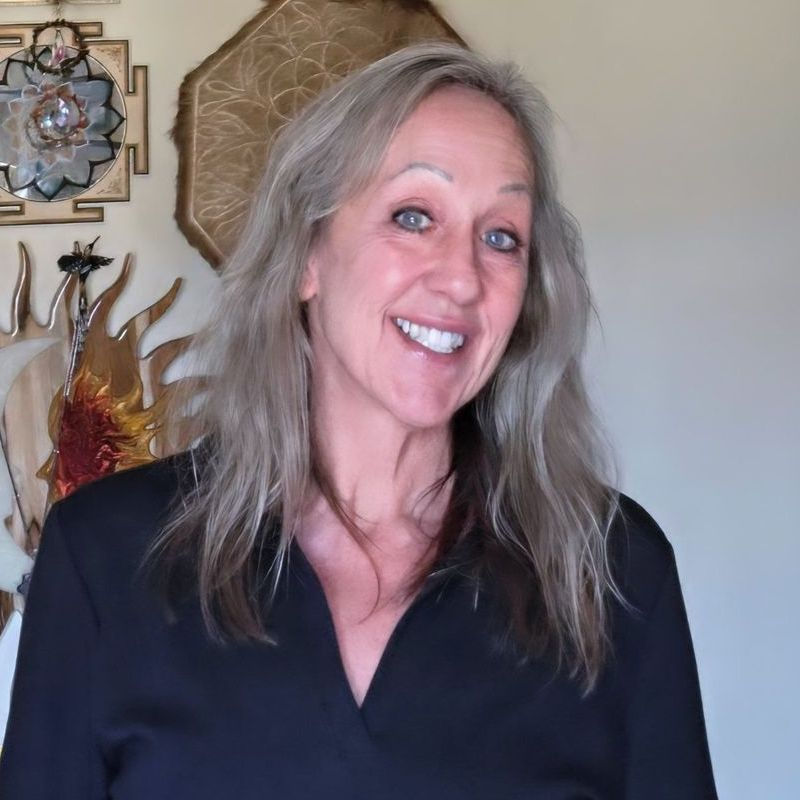 Leyla Dim, LPC is a practitioner on Psychedelic.Support