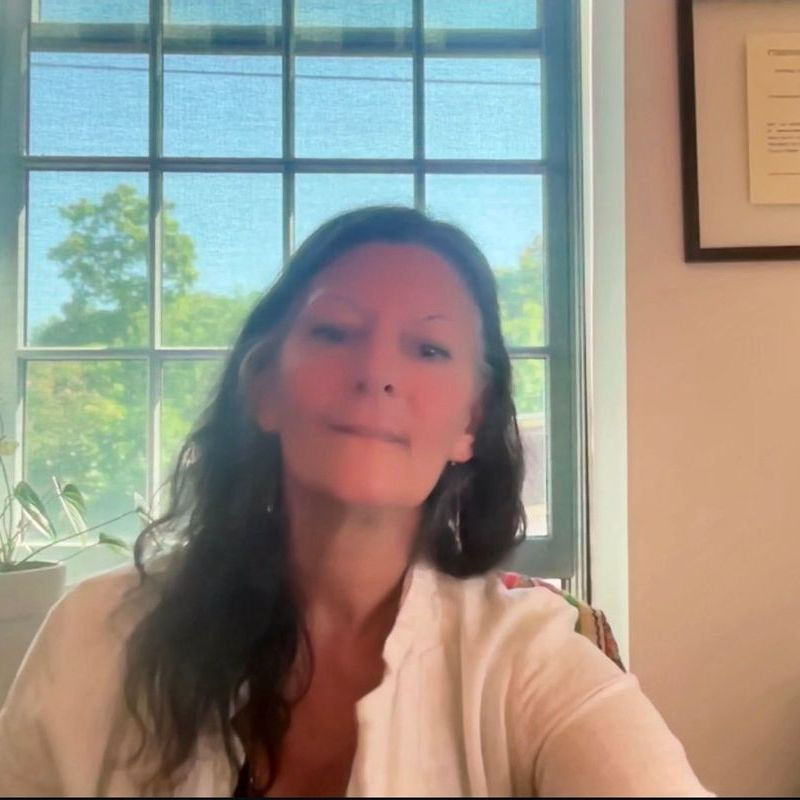 Elizabeth Arnold, PhD, MEd is a practitioner on Psychedelic.Support