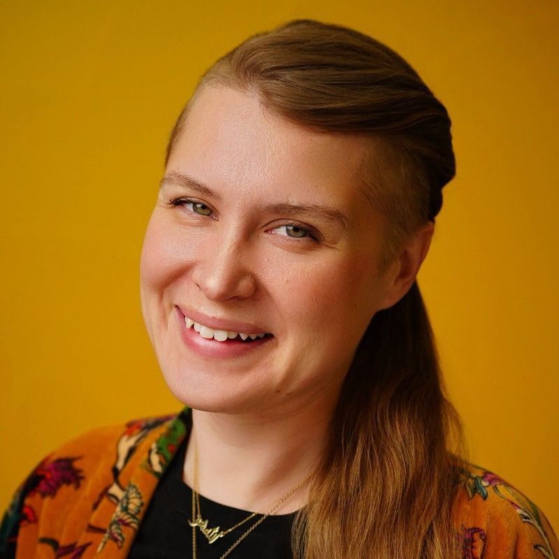 Selah Moss, LPC, MAEd, BSN, RN is a practitioner on Psychedelic.Support