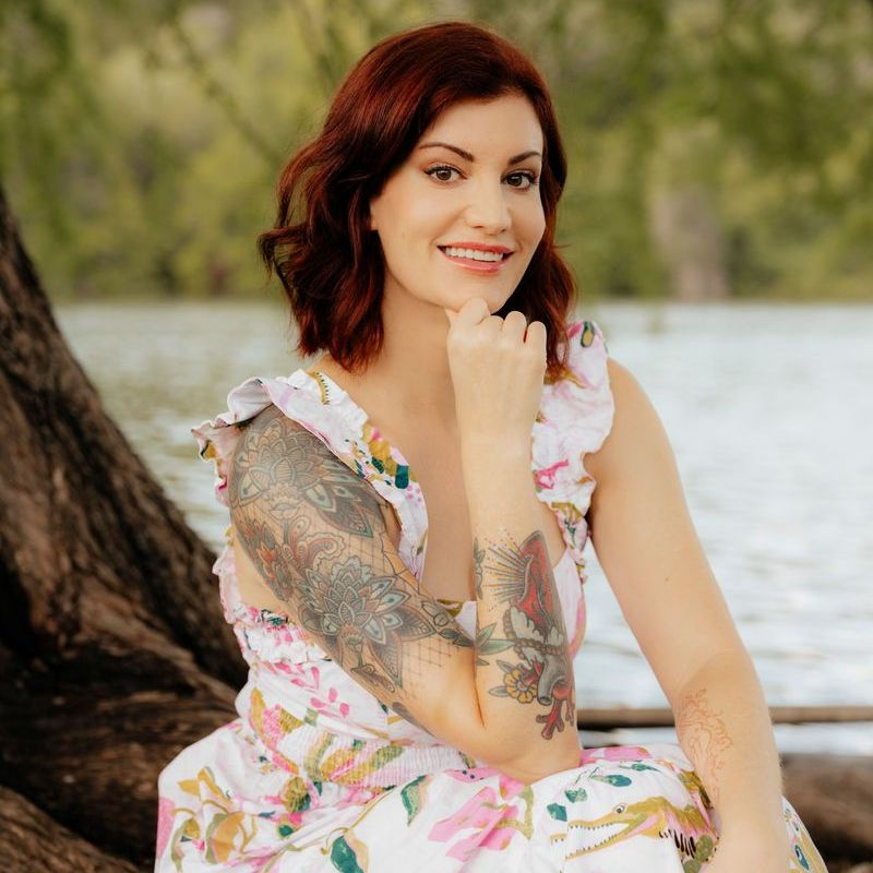 Tracy Carver, PhD is a practitioner on Psychedelic.Support
