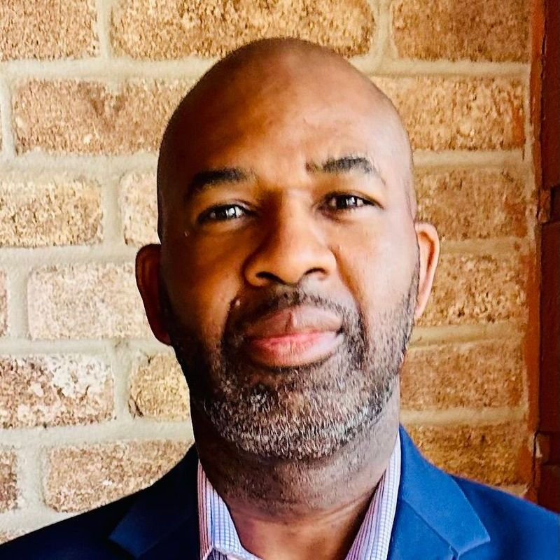 Uche Chukwureh, LPC is a practitioner on Psychedelic.Support