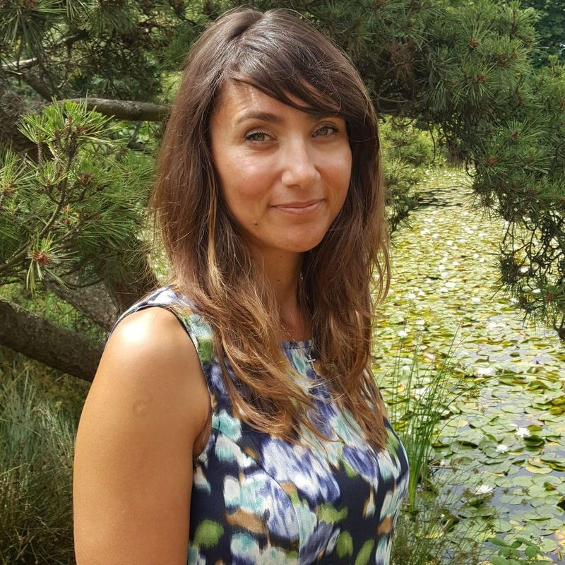 Valentina Chichiniova, RCC, CCC is a practitioner on Psychedelic.Support